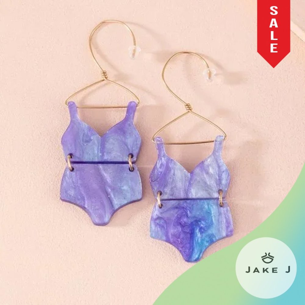 🍑Summer Sexy Purple two piece swimsuit on a hanger